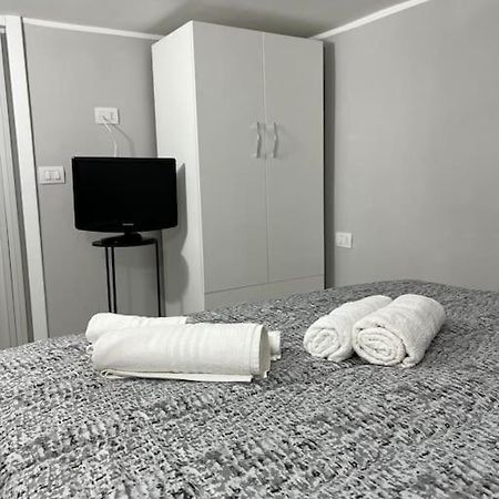 Casa Nennella 2 Apartment Napoli Bagian luar foto